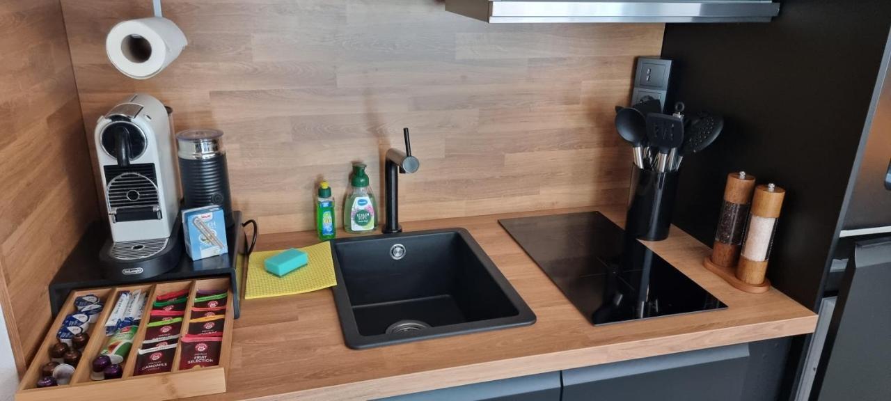 Federnest - Luxus-Studio - Kingsize Boxspringbett - Home-Office Mit Monitor Und Drucker - 11 Min Hbf Duisburg Bagian luar foto