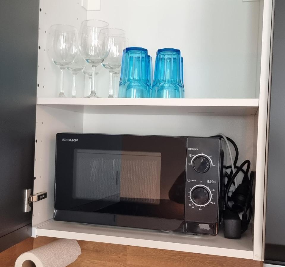 Federnest - Luxus-Studio - Kingsize Boxspringbett - Home-Office Mit Monitor Und Drucker - 11 Min Hbf Duisburg Bagian luar foto