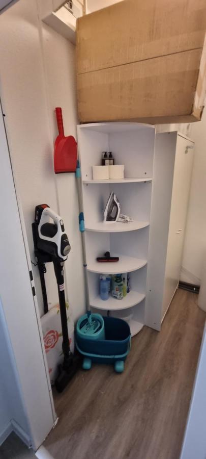 Federnest - Luxus-Studio - Kingsize Boxspringbett - Home-Office Mit Monitor Und Drucker - 11 Min Hbf Duisburg Bagian luar foto