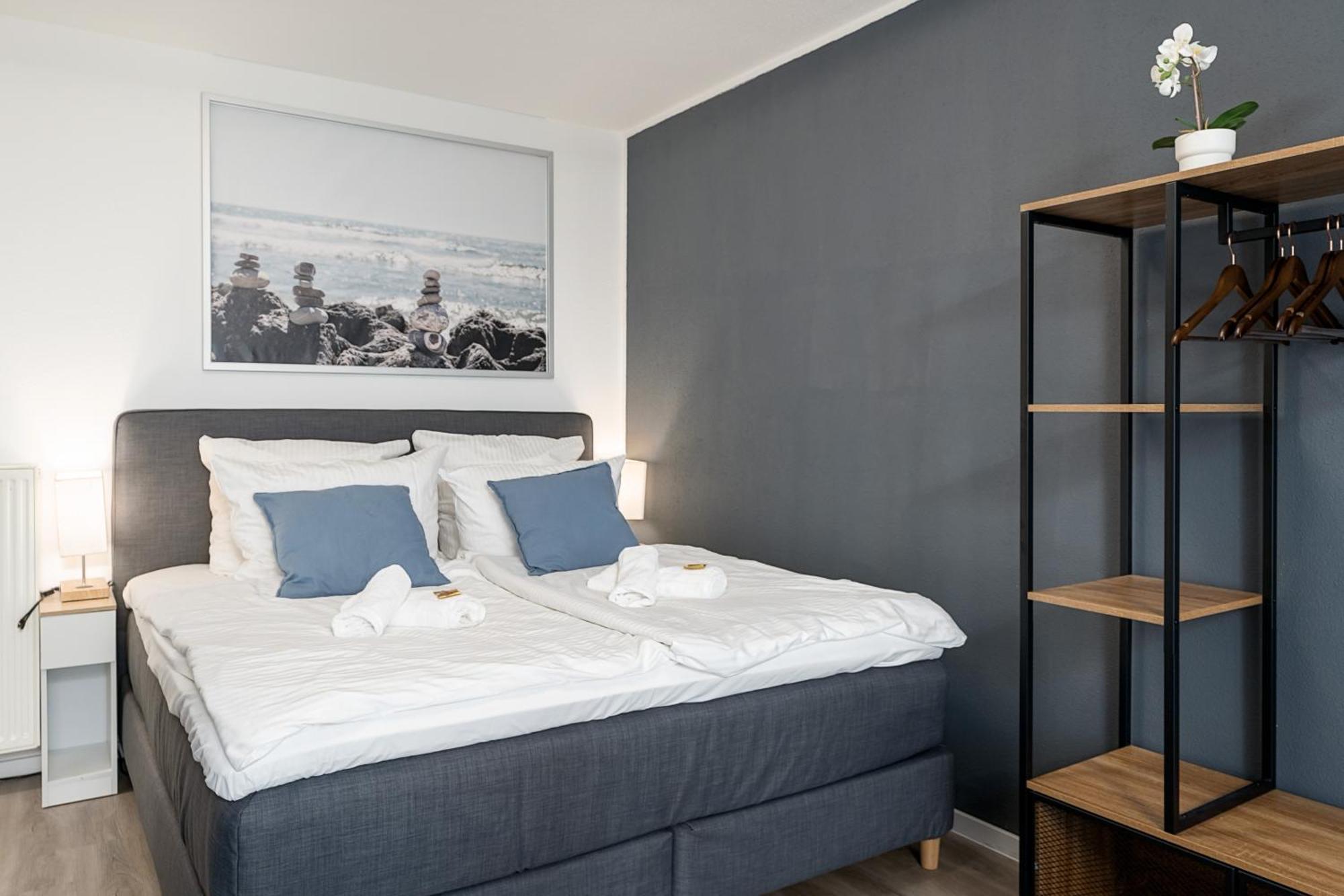 Federnest - Luxus-Studio - Kingsize Boxspringbett - Home-Office Mit Monitor Und Drucker - 11 Min Hbf Duisburg Bagian luar foto