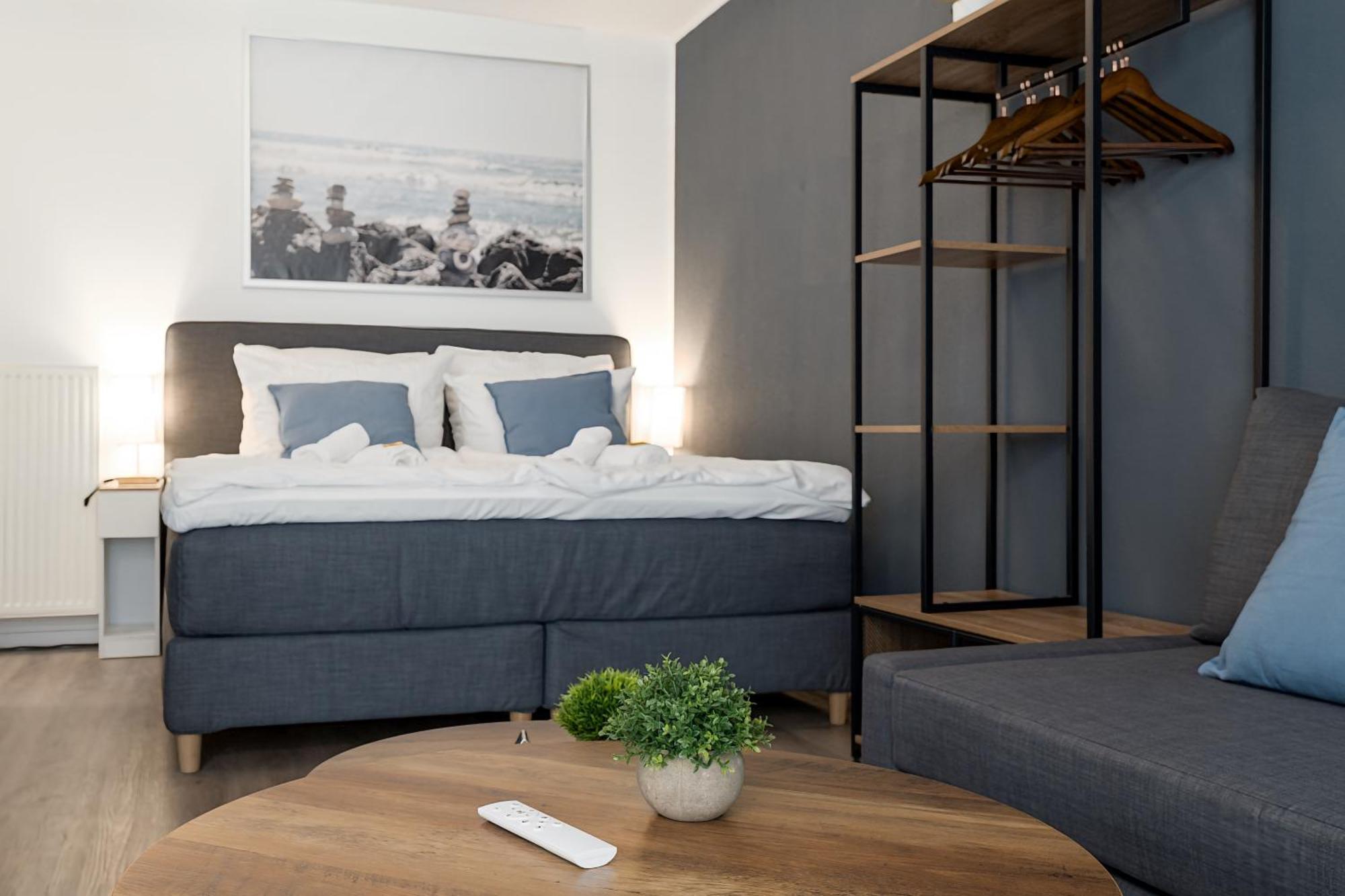 Federnest - Luxus-Studio - Kingsize Boxspringbett - Home-Office Mit Monitor Und Drucker - 11 Min Hbf Duisburg Bagian luar foto