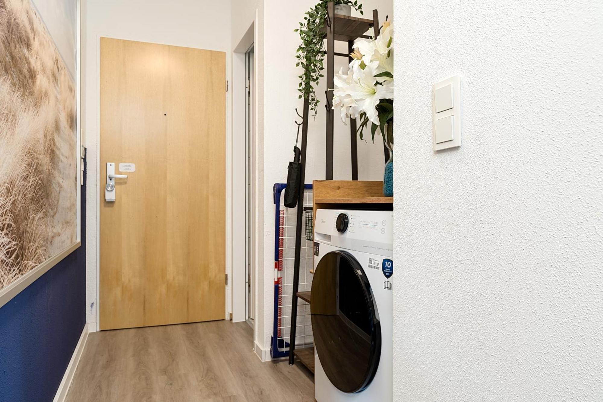 Federnest - Luxus-Studio - Kingsize Boxspringbett - Home-Office Mit Monitor Und Drucker - 11 Min Hbf Duisburg Bagian luar foto